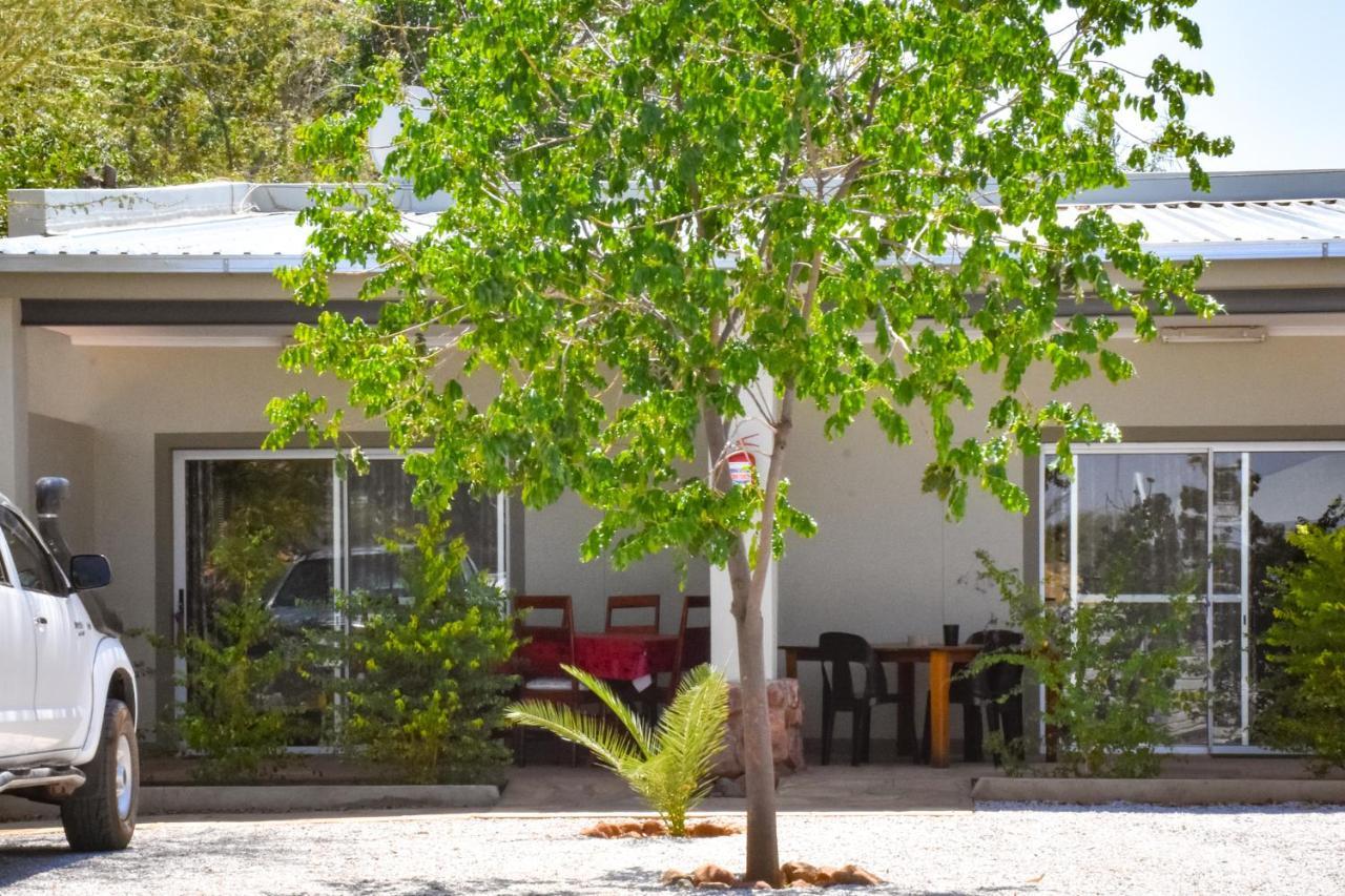 Kamaku Guesthouse Cc 옷지와롱고 외부 사진
